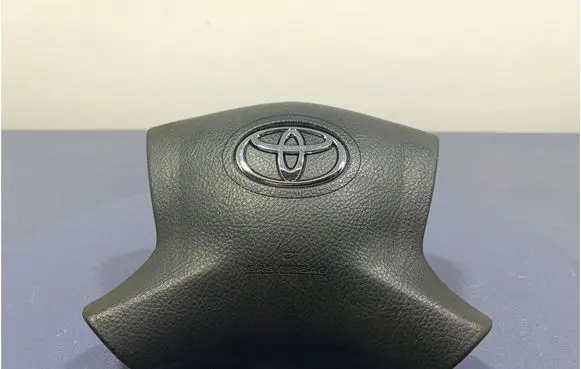 Toyota Avensis Verso Steering wheel airbag 4513005112
