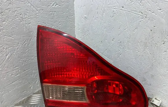 Toyota Avensis Verso Tailgate rear/tail lights 6441 4441