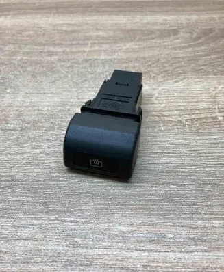 Nissan Primera Windscreen/window heater switch 
