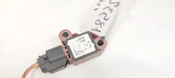 Volvo C30 Airbag deployment crash/impact sensor 30737138