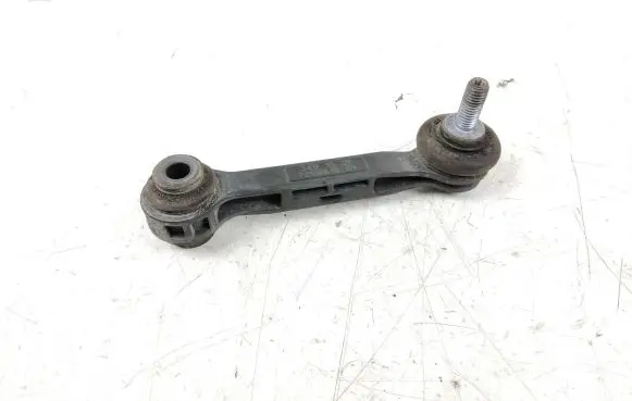 BMW M3 F80 Rear anti-roll bar/stabilizer link 2284618