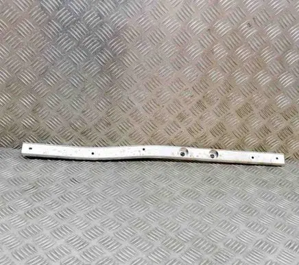 Battery bracket