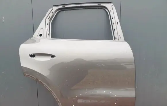 Porsche Cayenne (9Y0 9Y3) Front door