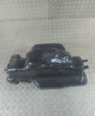 Iveco Daily 6th gen AdBlue liquid reservoir 5802465111 044404035 5802327987