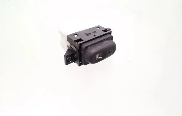 Opel Vivaro Seat heating switch 7700309514