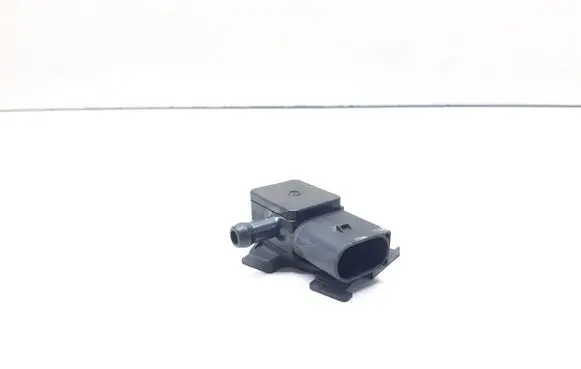 BMW 3 E90 E91 Exhaust gas pressure sensor 7805152