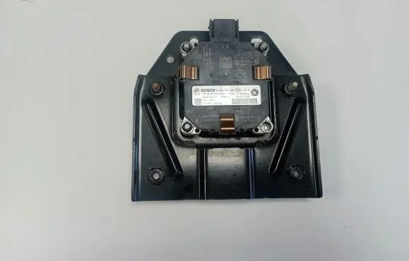 Chrysler Pacifica Distronic sensor radar 04672757AA 0716153745