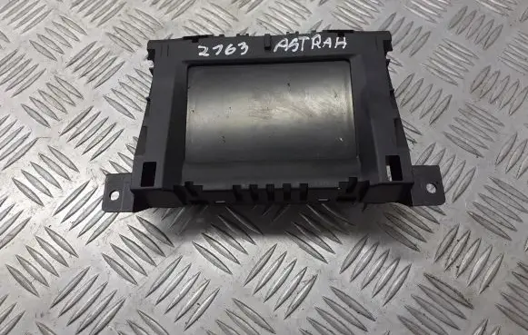 Opel Astra H Speedometer control unit/module 13111165
