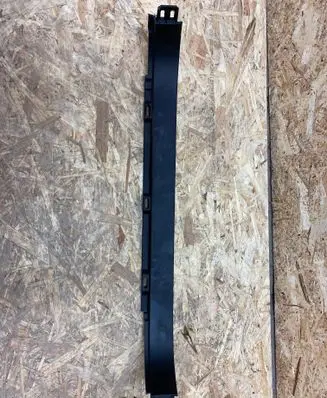 Tesla Model X Rear sill trim cover 110514100e 07152020 M02559XG