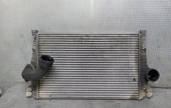 Volkswagen Sharan Intercooler radiator 7M3145804