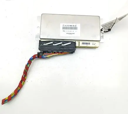 Mercedes-Benz E W213 Air suspension control unit module (rear) A2139003523 A2C7492580400