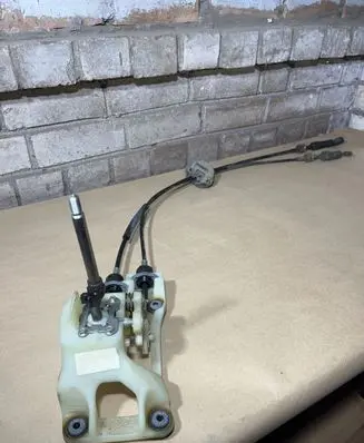 KIA Ceed Gear shifter/selector 437001H200 710410HA00
