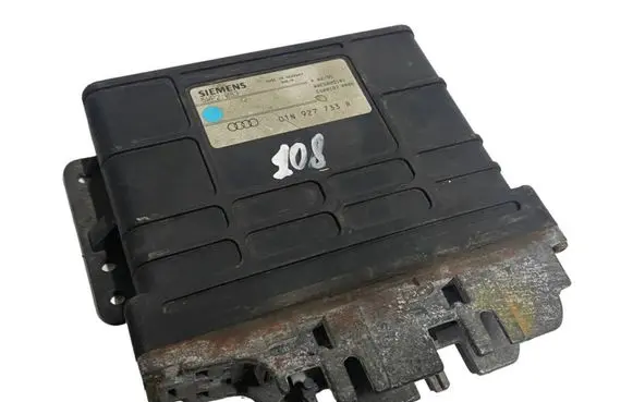 Audi A4 S4 B5 8D Gearbox control unit/module 01N927733R 5WP2083 00E6005101
