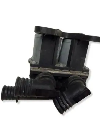 BMW 5 E34 Coolant heater control valve 1147412 1147412042