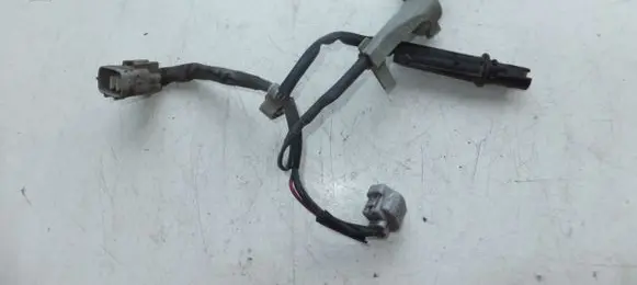Toyota Land Cruiser (J200) Headlight/headlamp wiring loom/harness