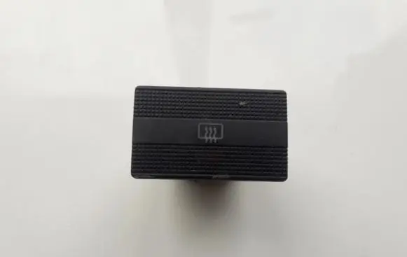 Volkswagen PASSAT B4 Windscreen/window heater switch 3a0959621