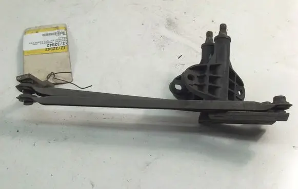 Mercedes-Benz C W205 Front wiper linkage 533955326