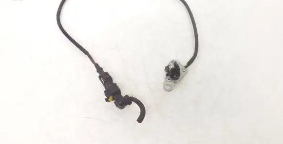 Camshaft position sensor