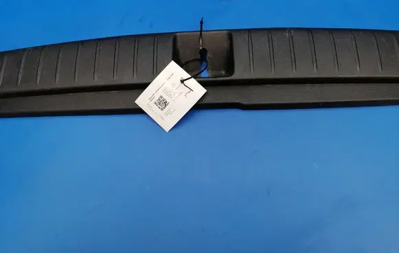 Subaru Legacy Trunk/boot sill cover protection 95073AG000