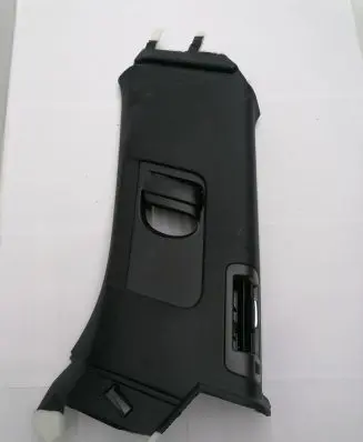 Volvo XC90 (C) pillar trim 31389171 31363591