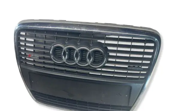 Audi A6 S6 C6 4F Front bumper upper radiator grill 4F0853651S