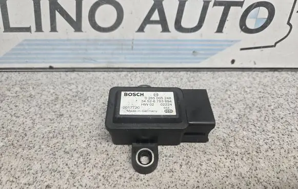 BMW 5 E39 ESP acceleration yaw rate sensor 34526753694 0017720
