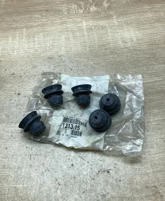 Peugeot 607 Other engine bay part 131315 9626815080 5Pcs
