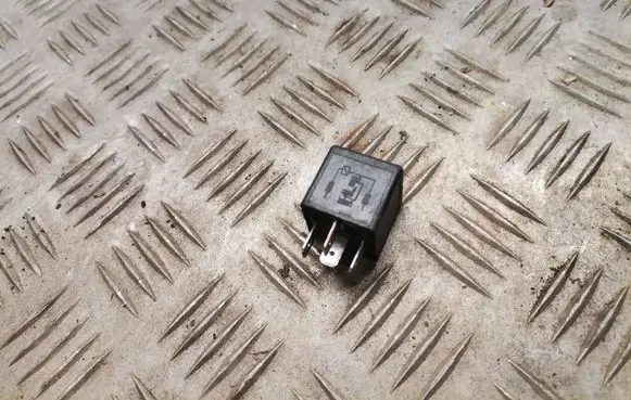 Volvo XC90 Other relay 9441160