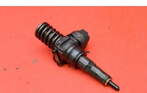 Audi A4 S4 B6 8E 8H Fuel injector 038130073AJ