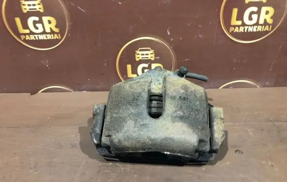 Skoda Octavia Mk2 (1Z) Front brake caliper