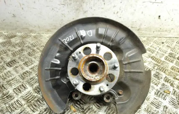 Hyundai Kona I Rear wheel hub