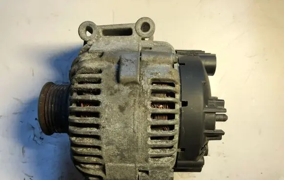 Audi A6 S6 C6 4F Generator/alternator 06E903016D 2543315E TG16C014