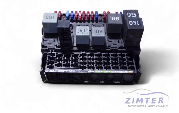 Volkswagen Transporter - Caravelle T4 Fuse module 701959141B 701955200 357911253