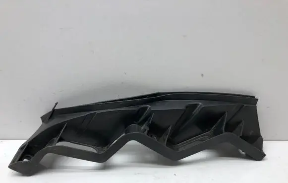 Volkswagen PASSAT B6 Front bumper mounting bracket 3C0807890