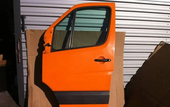 Volkswagen Crafter Front door