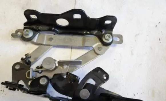 Mercedes-Benz S W222 Tailgate/trunk/boot hinge 2228800128 NE66052