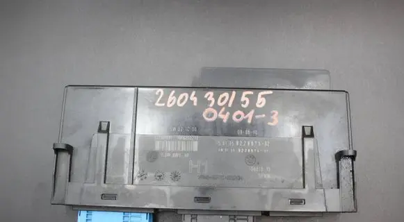 BMW 3 E90 E91 Comfort/convenience module 9229875 9229874 10681810
