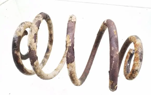 Opel Astra F Rear coil spring