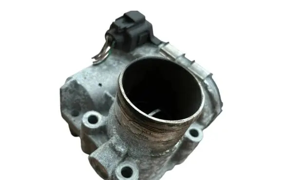 Renault Scenic II - Grand scenic II Throttle valve 8200330810 0281002681 8200330812