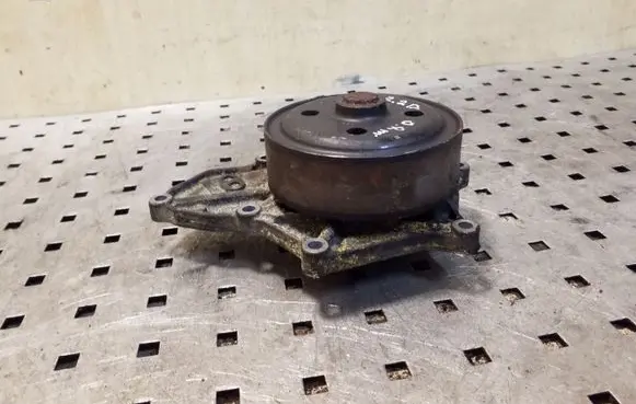 Honda CR-V Water pump