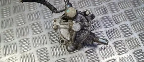 Toyota Avensis T220 Vacuum pump 2930027010 29300-27010