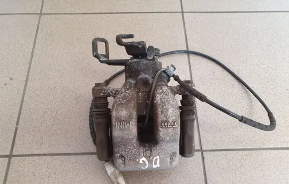 Mini Cooper Countryman R60 Rear brake caliper