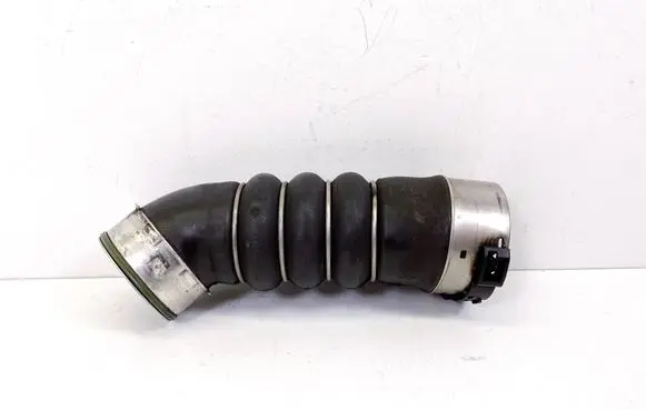 BMW 3 E92 E93 Intercooler hose/pipe 7800142 11617800142