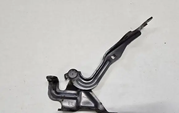 Mazda CX-7 Engine bonnet/hood hinges