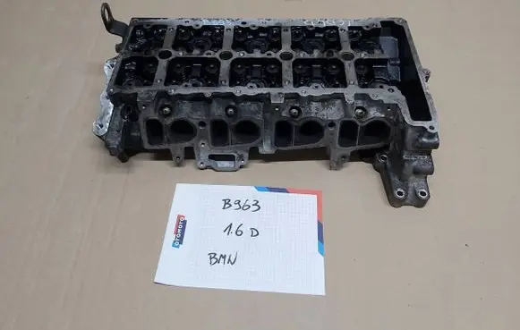Toyota Verso Engine head 