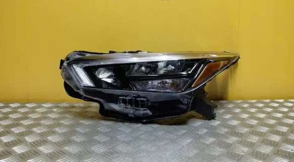 Nissan Versa Headlight/headlamp 20-17324-00-9 1842