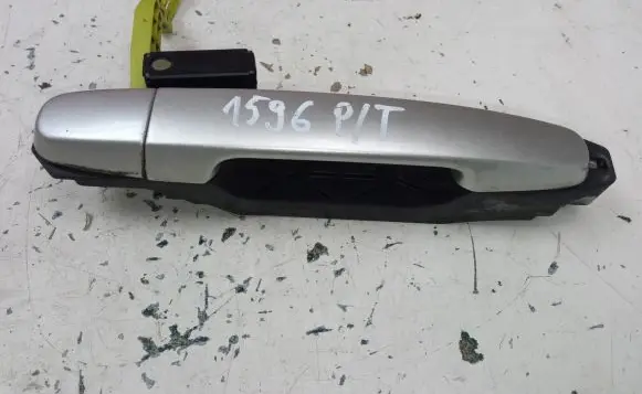Toyota Corolla E120 E130 Front door exterior handle 242304