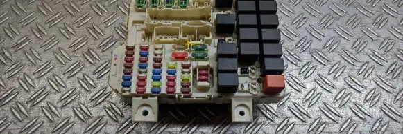 Smart ForFour I Fuse module MN902309