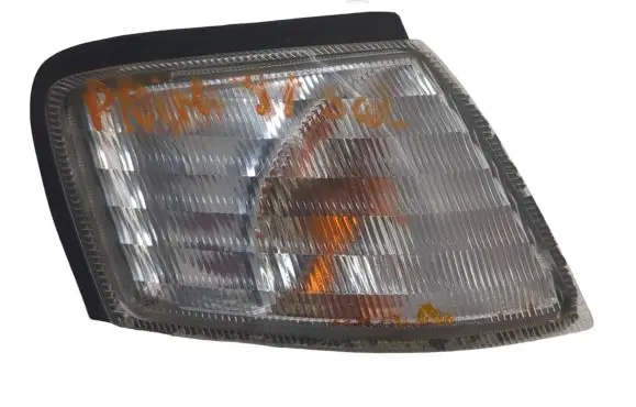Nissan Primera Front indicator light