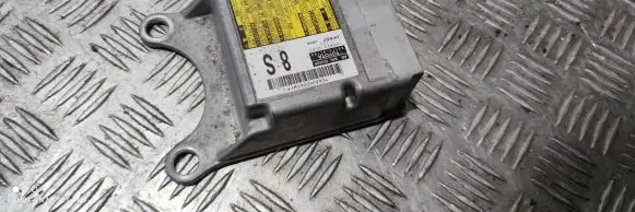 Toyota Prius+ (ZVW40) Airbag control unit/module 8917047760